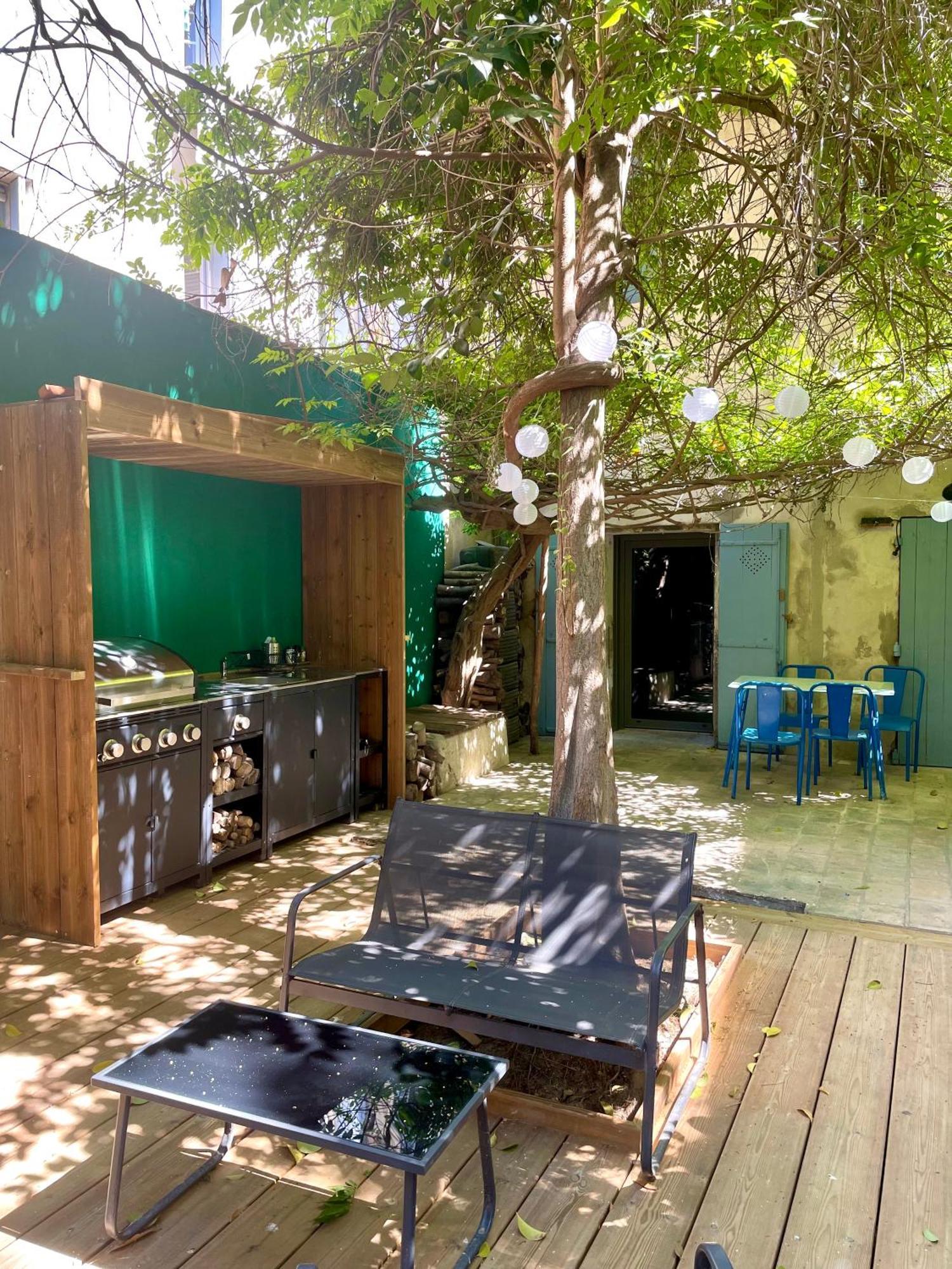Grande Suite Sur Jardin Dans Montpellier Centre מראה חיצוני תמונה